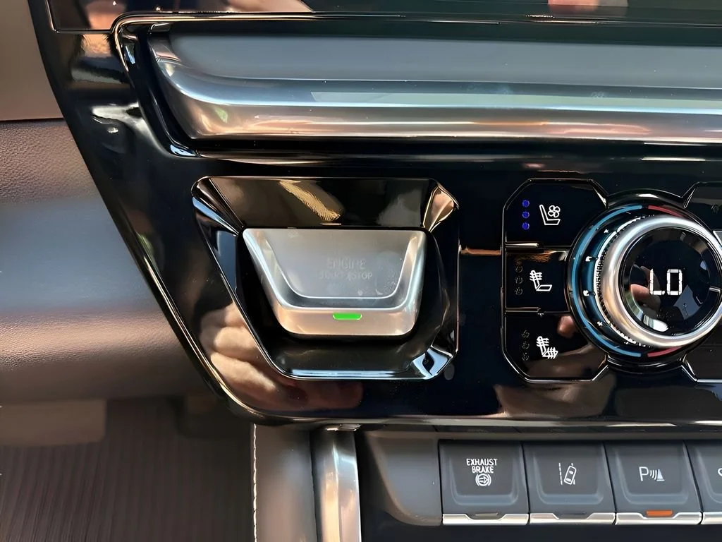 New 2026 Sterling Metallic GMC Denali Ultimate image 31