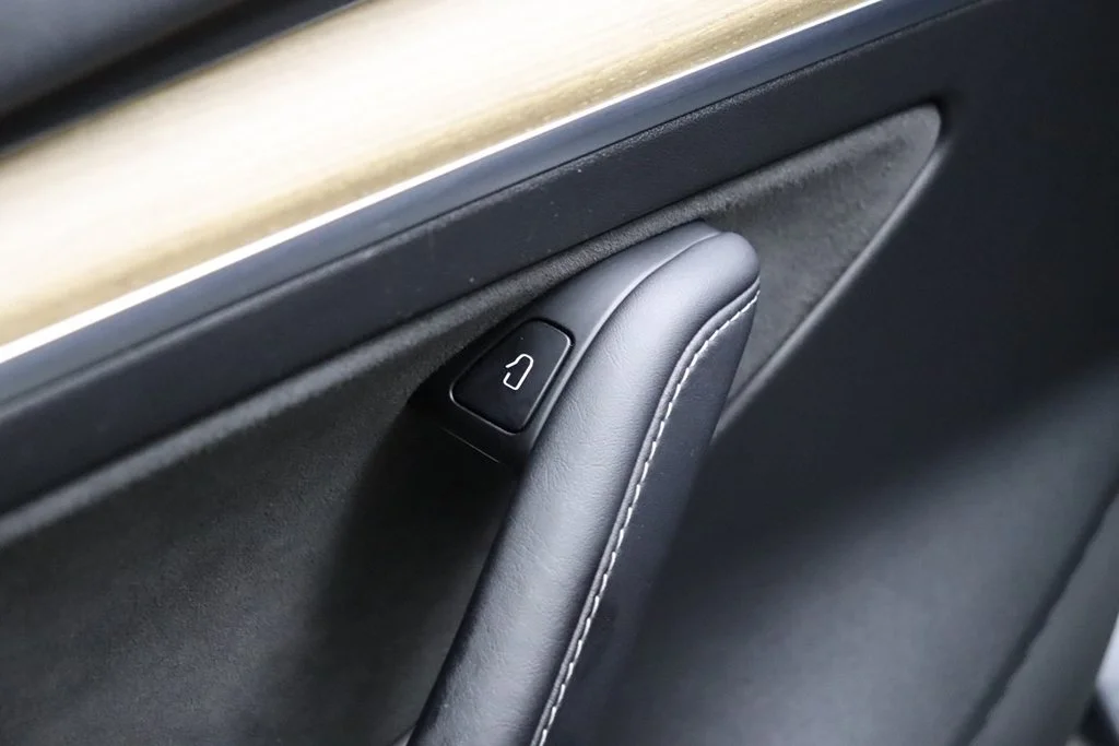 Used 2023 Solid Black Tesla Base image 18