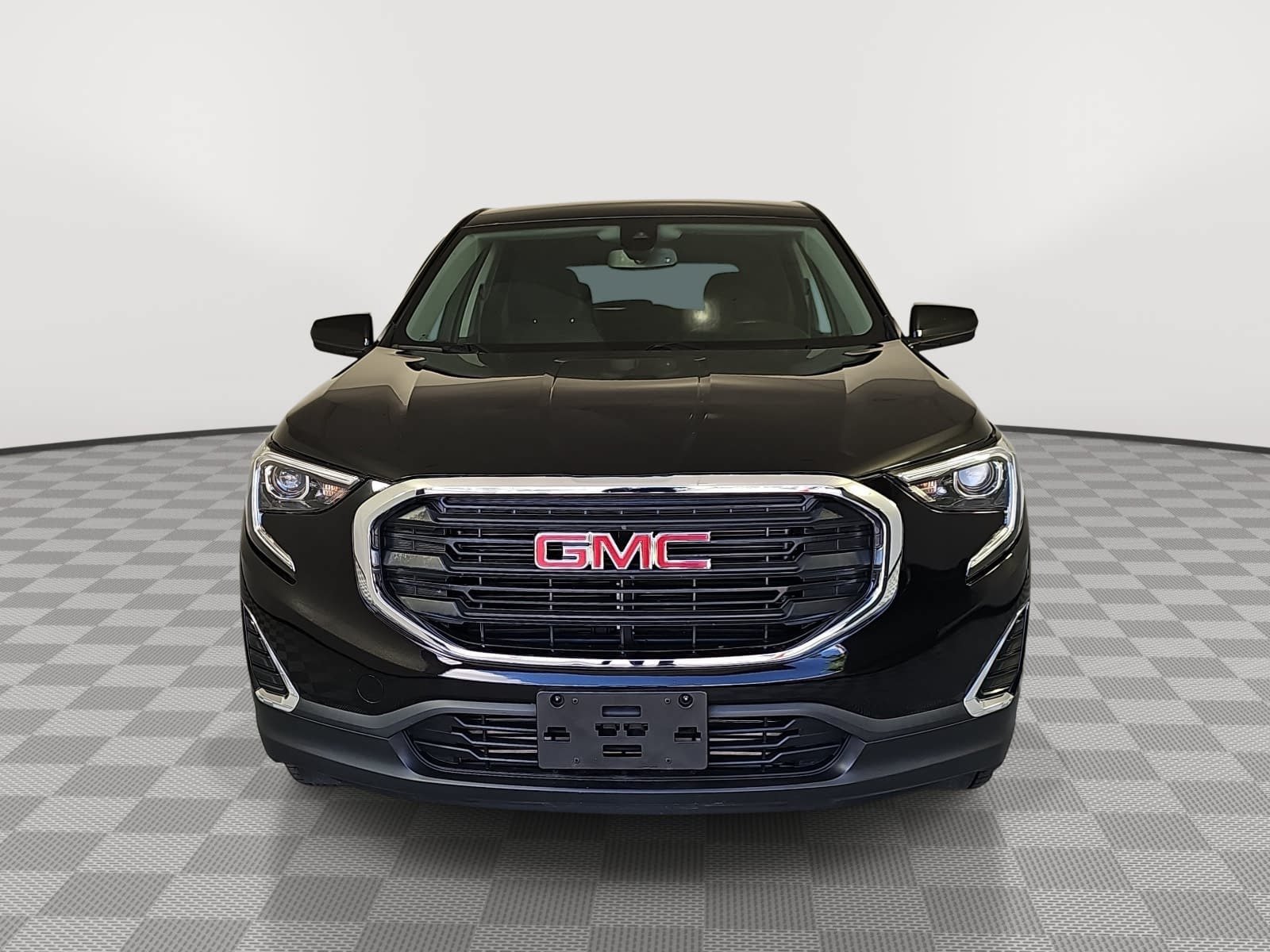 Used 2020 Black GMC SLE image 3