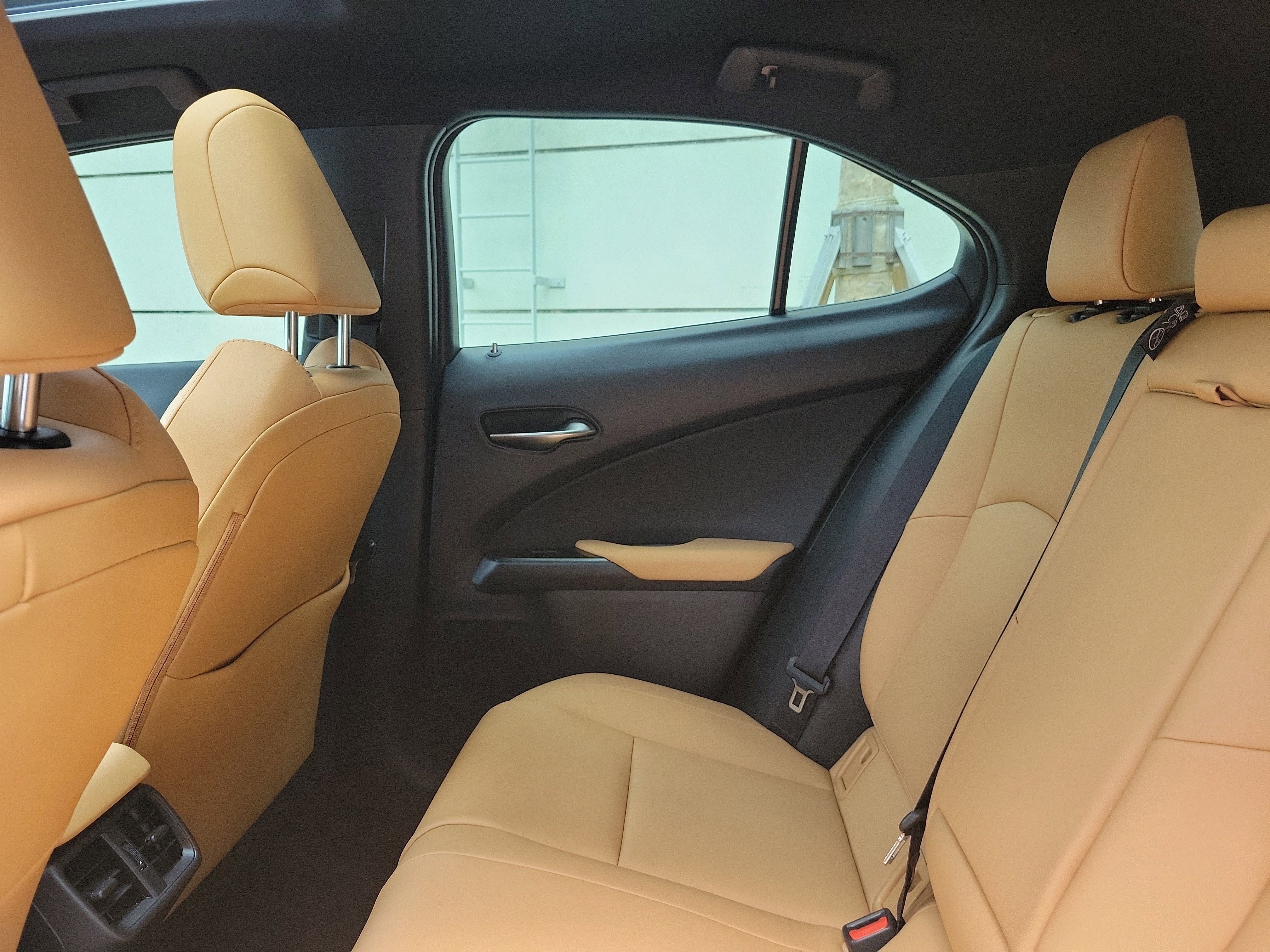 Certified Used 2025 White Pearl Lexus UX 300h Premium image 13