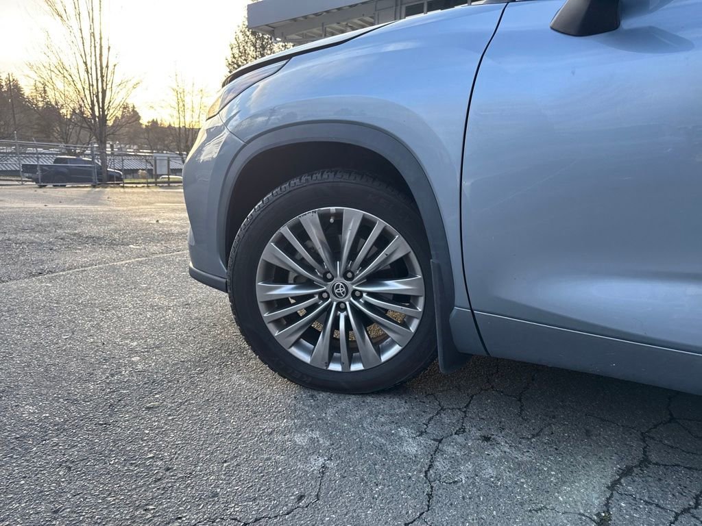 2022 Toyota Highlander Platinum - Photo 24