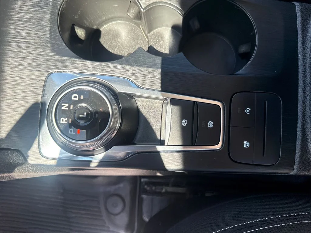 Used 2024 Silver Ford Active image 25