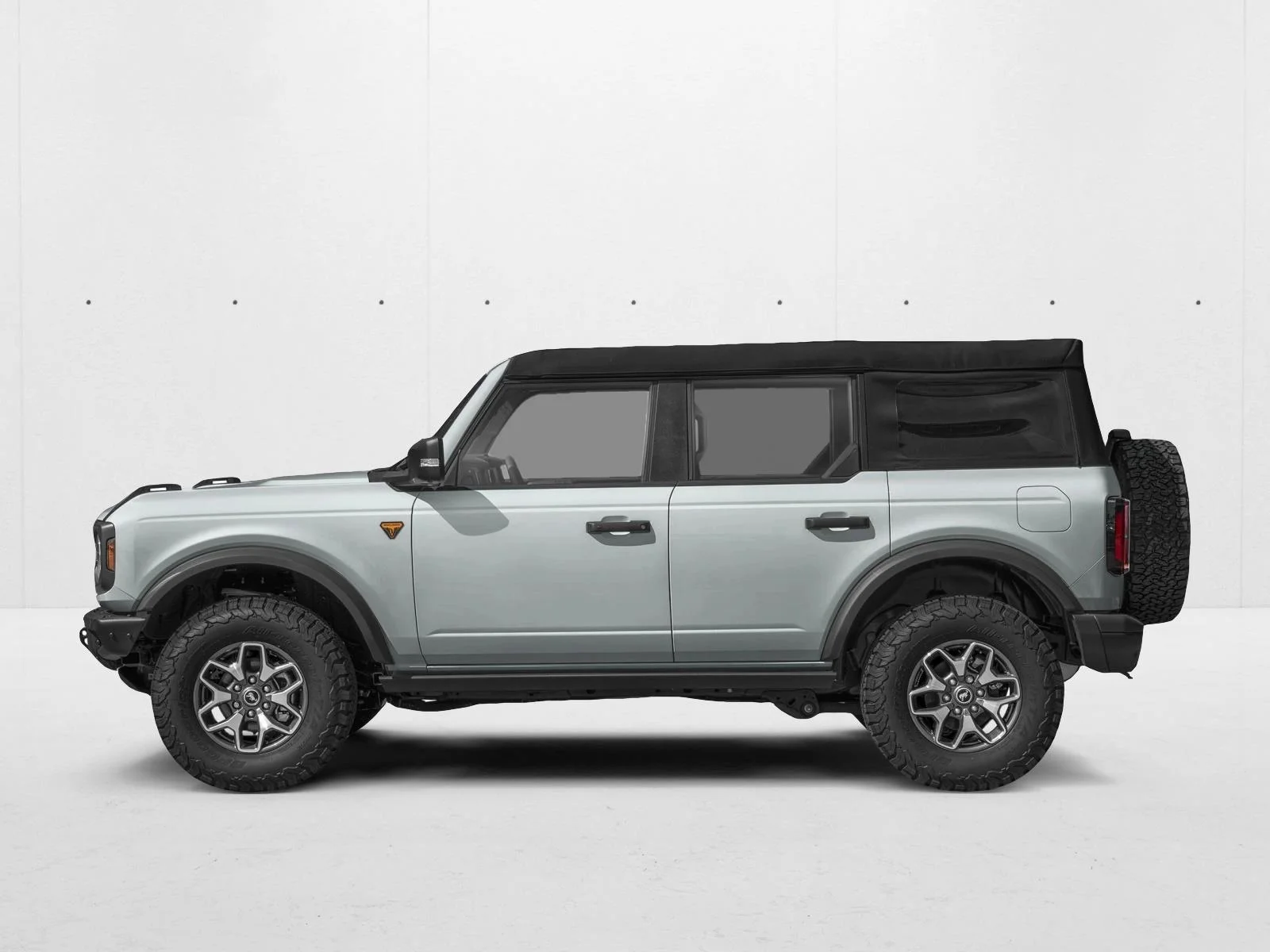 New 2026 Avalanche Gray Ford Badlands® image 28