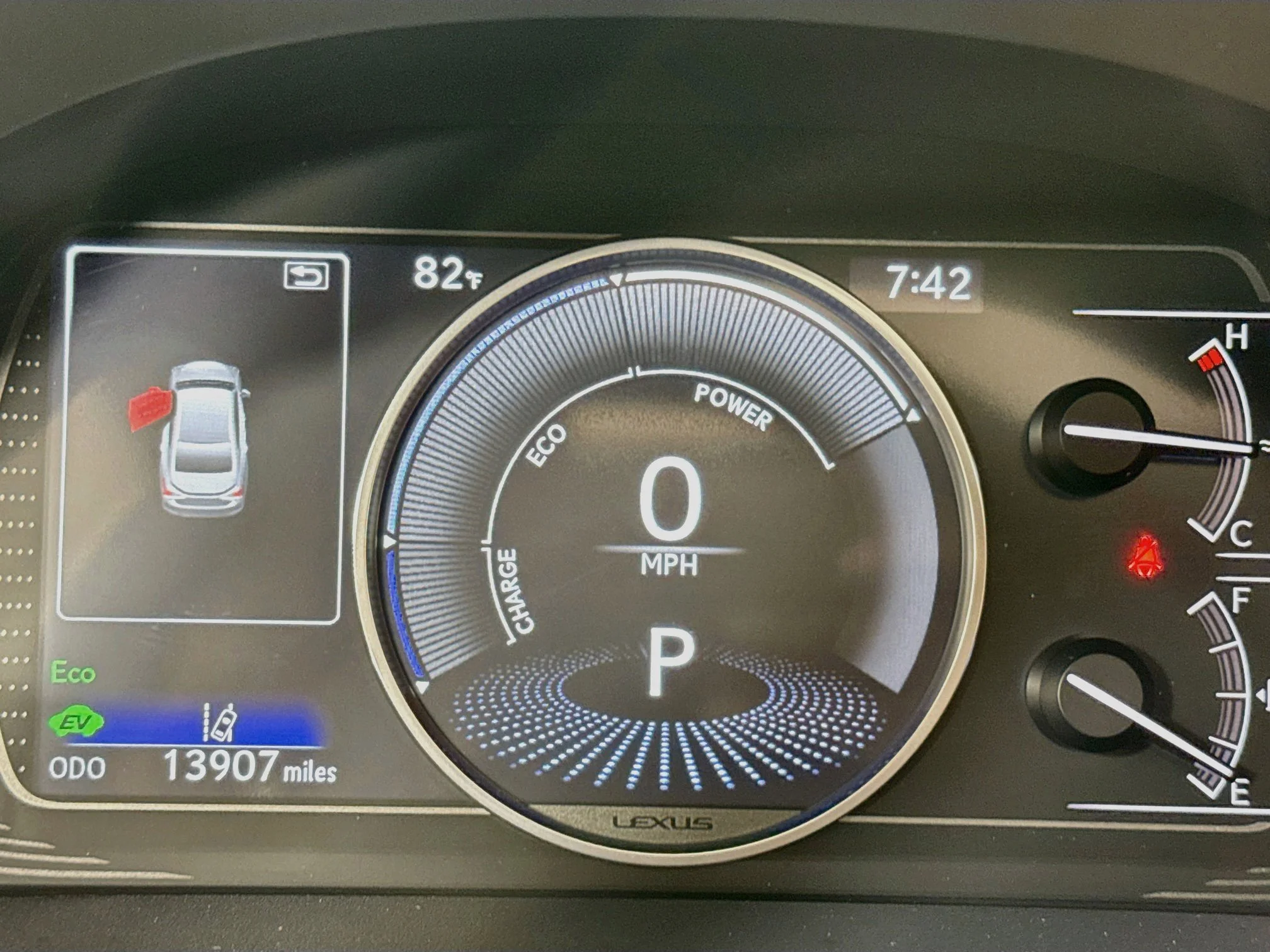 Certified Used 2024 OBSIDIAN Lexus 300h Luxury image 13