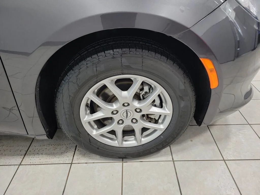 Certified Used 2023 Gray Chrysler LX image 51