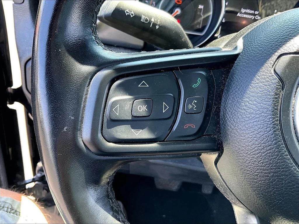 Used 2022 Black Jeep Willys image 16