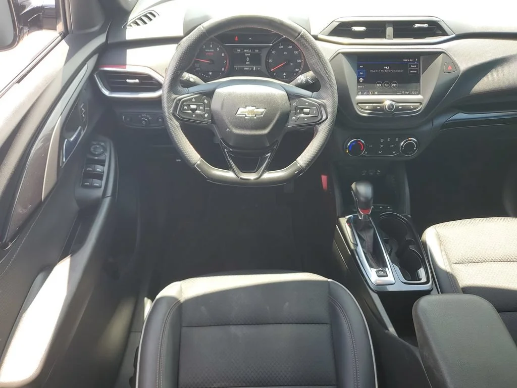 Used 2023 Mosaic Black Metallic Chevrolet RS image 12