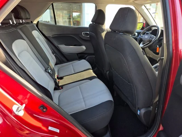 Used 2022 Red Hyundai SEL image 20