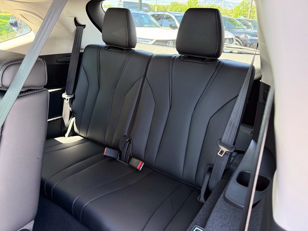 New 2026 Majestic Black Pearl Acura Technology Package image 16