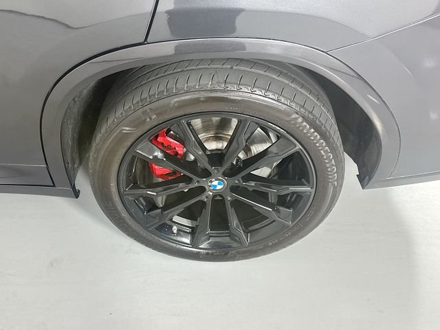 Used 2023 Gray BMW xDrive30i image 33