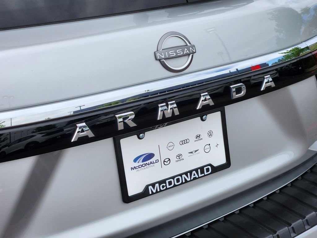 Used 2024 Silver Nissan SL image 8