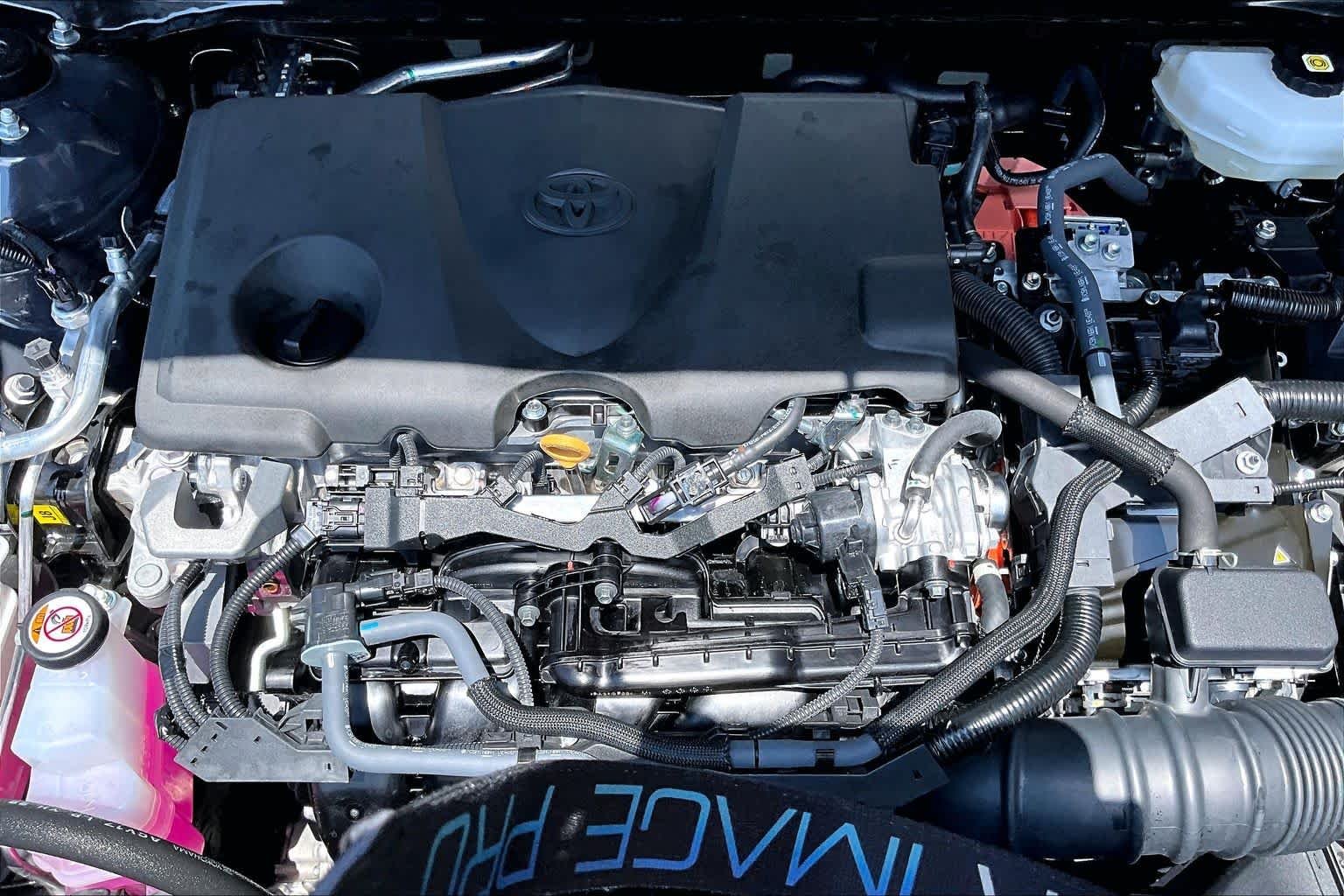 Used 2025 Underground Toyota SE image 33