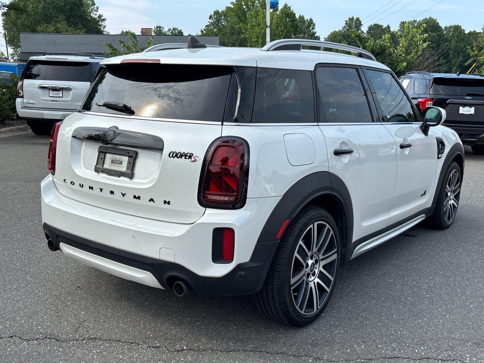 Used 2024 Nanuq White Metallic MINI Cooper S image 5