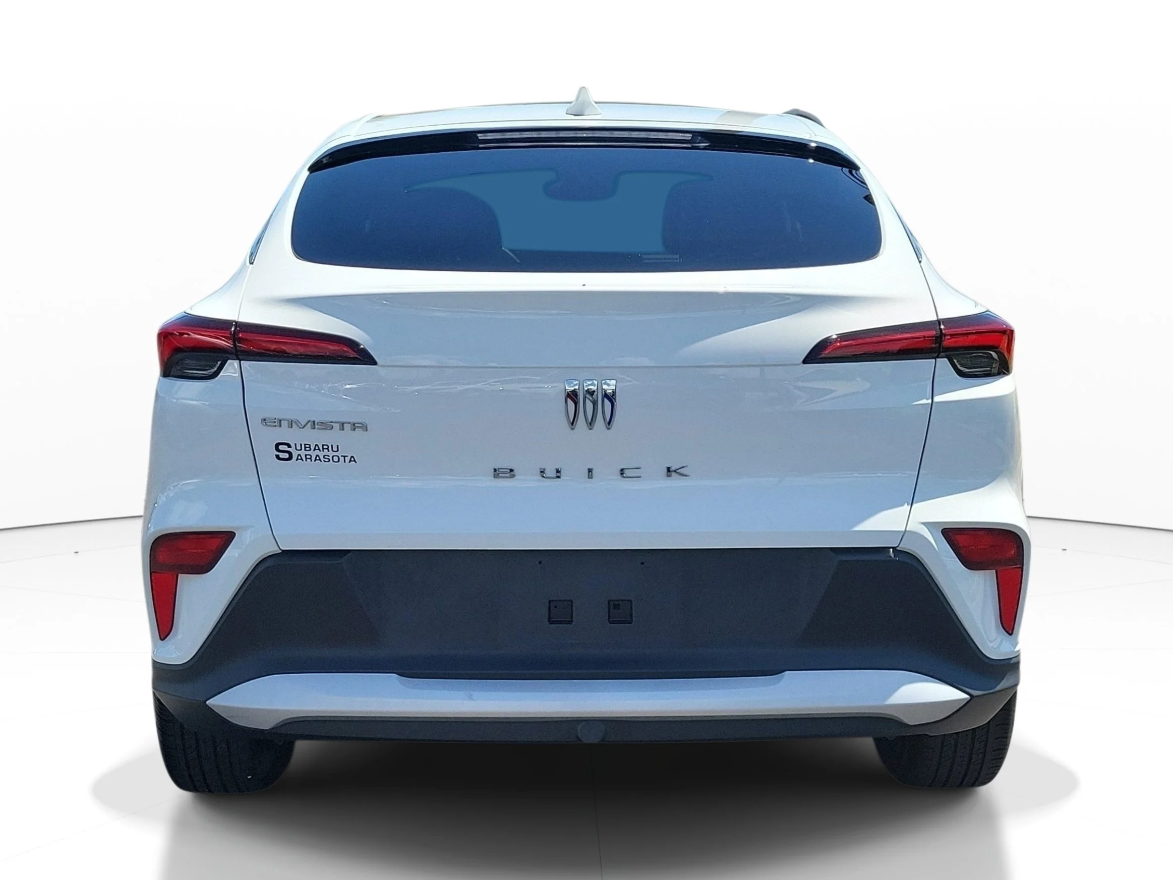 Used 2024 Summit White Buick Preferred image 5