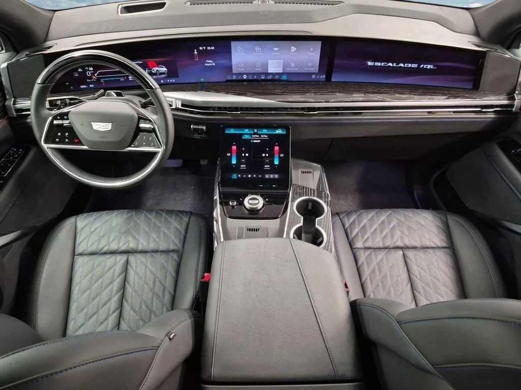 2026 Cadillac Escalade IQL Sport - Photo 11