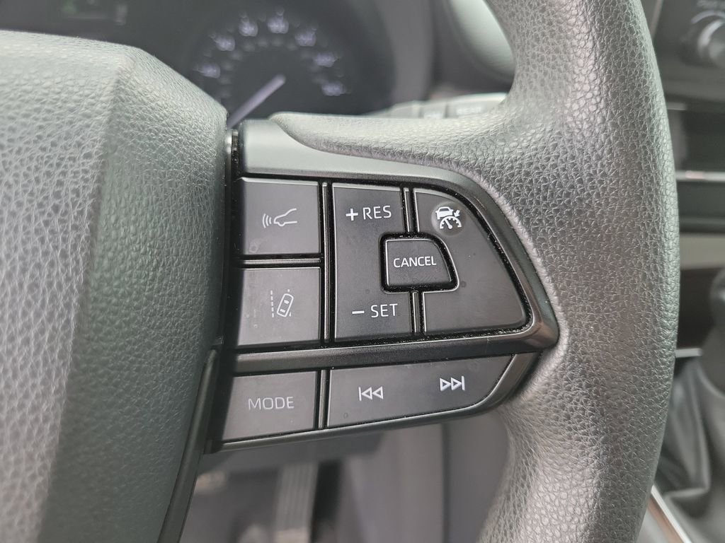 Used 2022  Toyota LE image 24