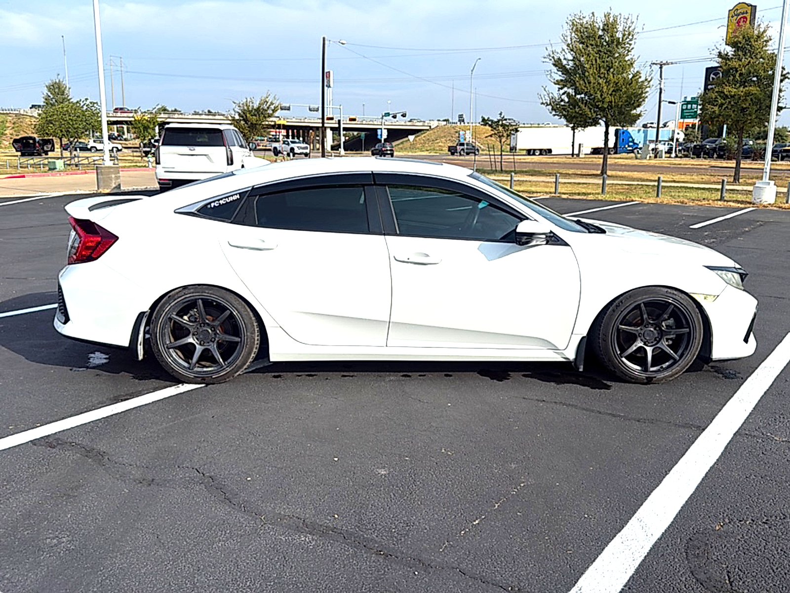 Used 2019 Platinum White Pearl Honda  image 6