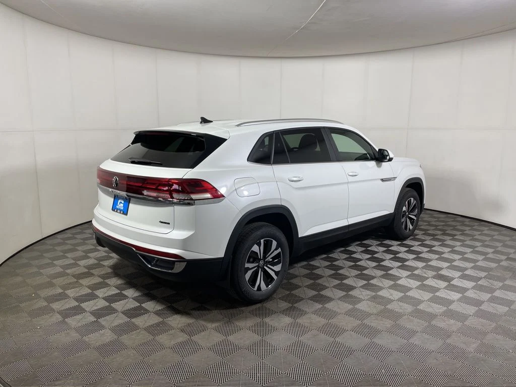 2026 Volkswagen Atlas Cross Sport SE - Photo 7