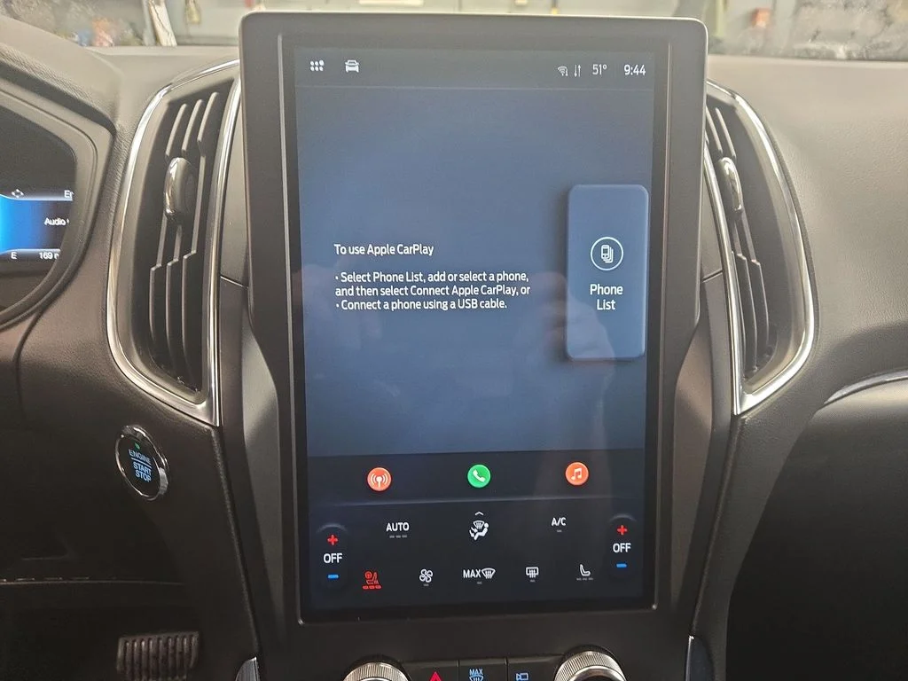 2024 Ford Edge Titanium - Photo 12