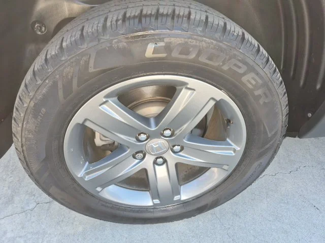Certified Used 2023 Modern Steel Metallic Honda AWD RTL image 52
