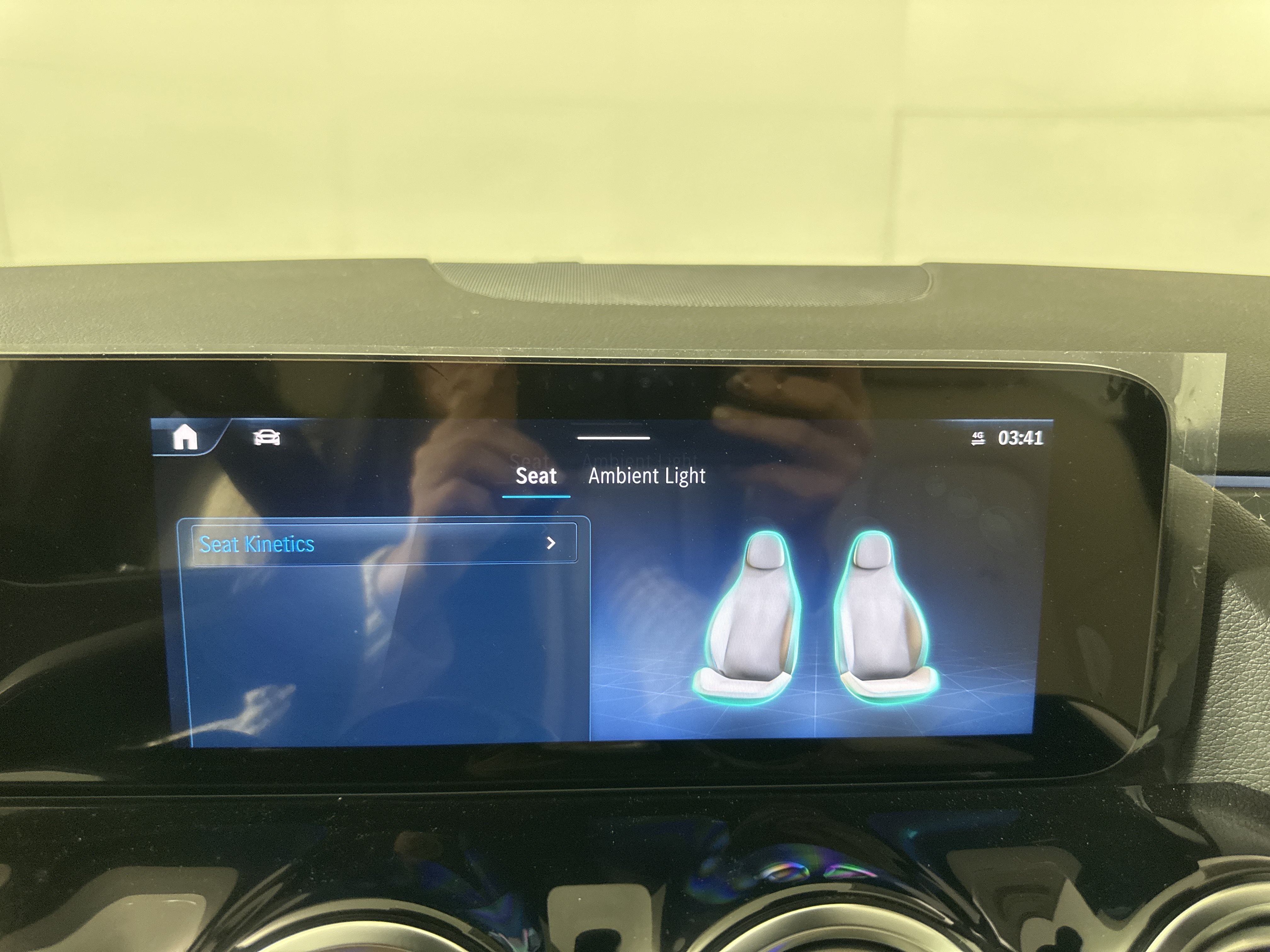 New 2026 POLAR WHITE Mercedes-Benz GLA 250 image 18
