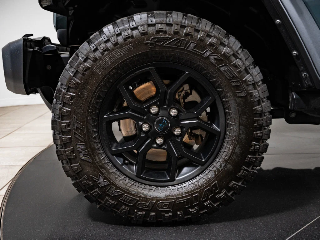 Used 2025 Anvil Clear Coat Jeep Willys 4xe image 13