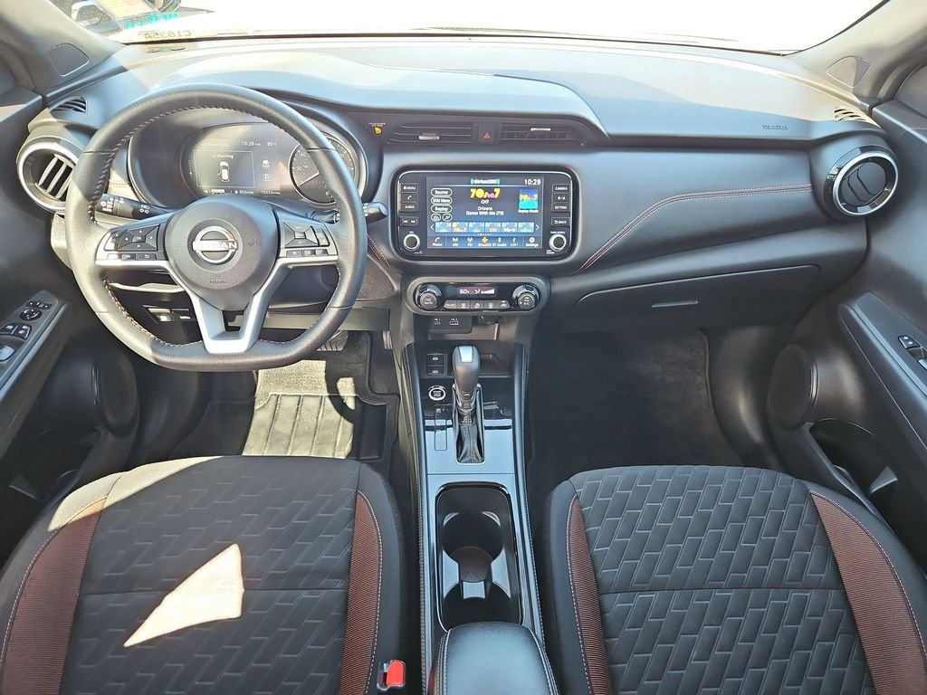 Used 2023 White Nissan SR image 22