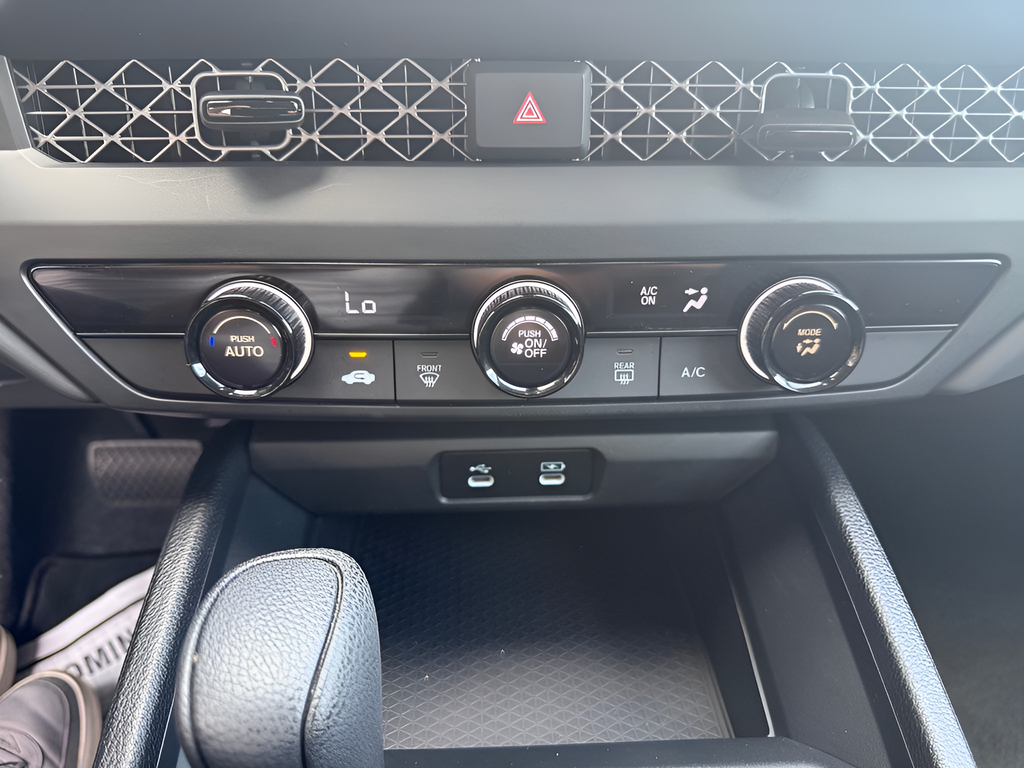 Used 2023 White Honda LX image 26