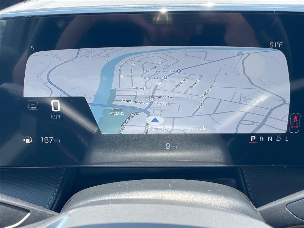 New 2026 Mosaic Black Metallic Chevrolet LT image 11