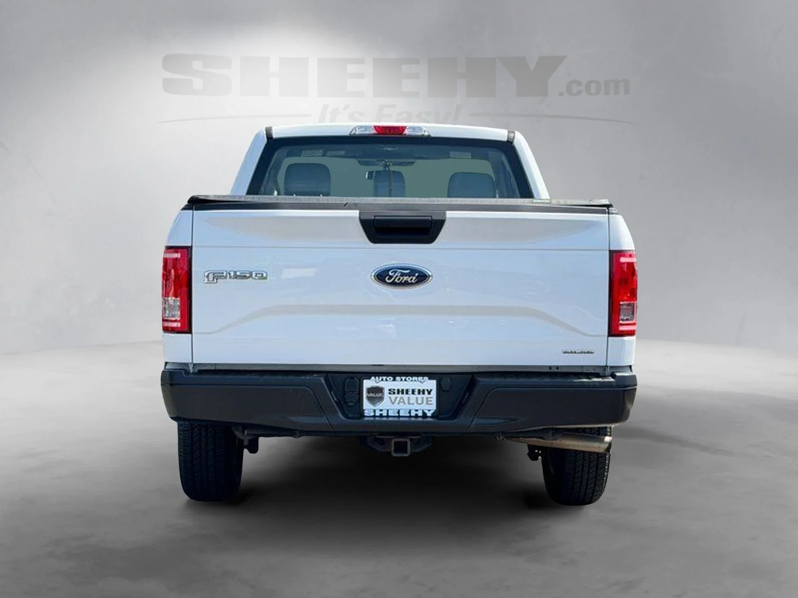Used 2016 White Ford XL image 12