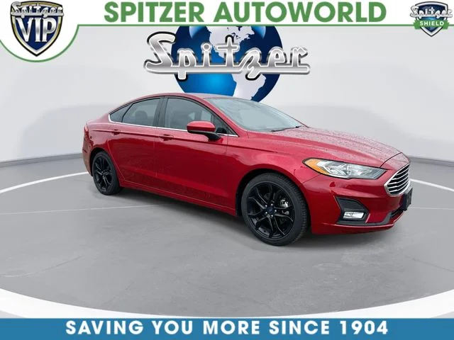 Used 2020 Ford Fusion SE with VIN 3FA6P0HD4LR198668 for sale in Hartville, OH
