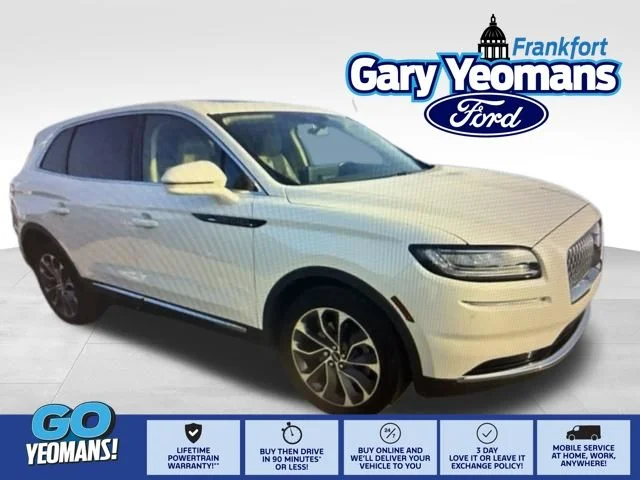 Used 2023 White Lincoln Reserve image 1