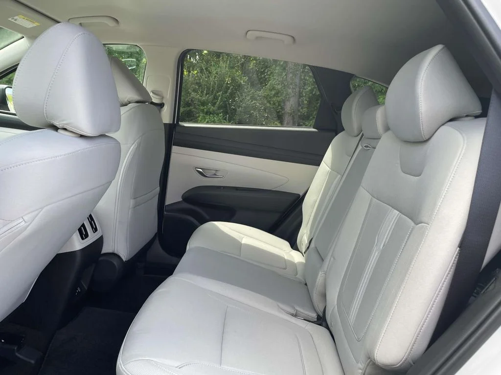 New 2026 White Hyundai SEL image 12