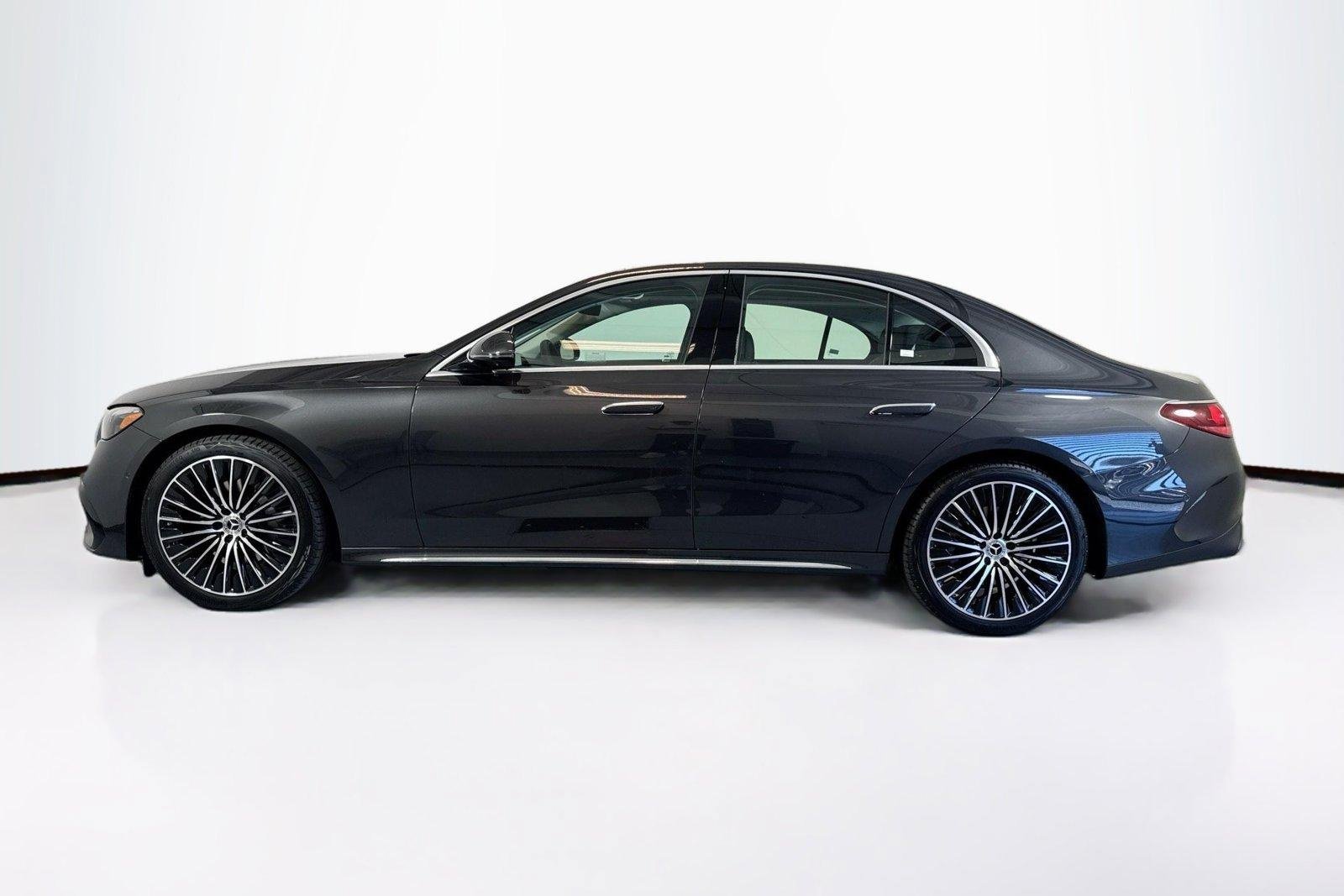 New 2026 Graphite Grey Metallic Mercedes-Benz E 350 image 8