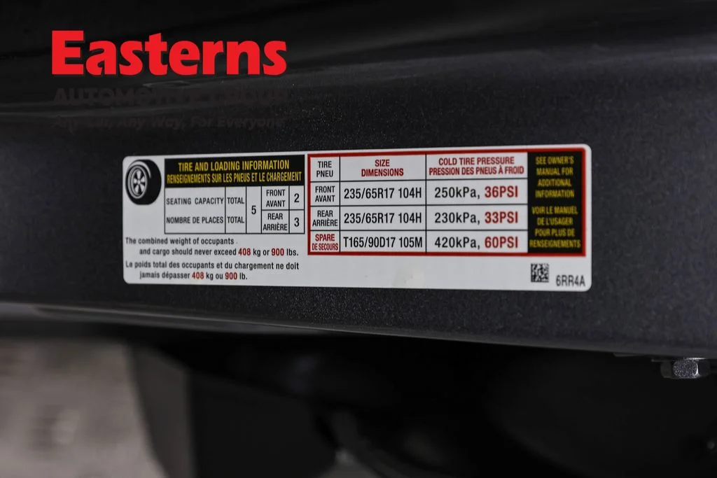 Used 2023 Gray Nissan S image 34