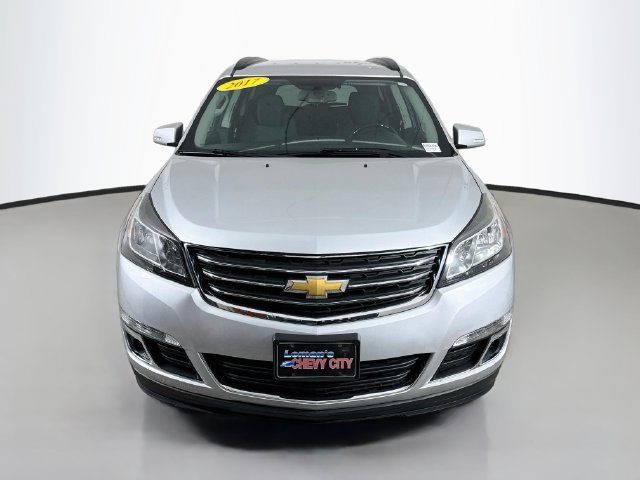 Used 2017 Chevrolet Traverse 1LT with VIN 1GNKRGKD6HJ220649 for sale in Bloomington, IL