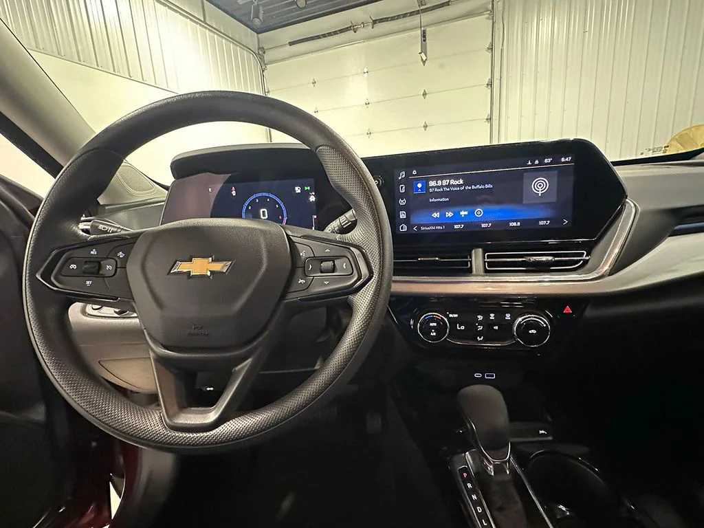 Used 2024 Red Chevrolet LT image 36