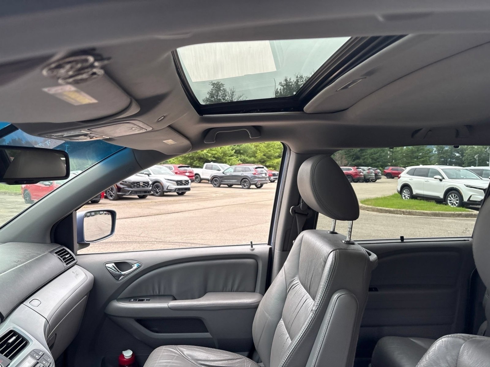 Used 2010 Bali Blue Pearl Honda EX-L image 4