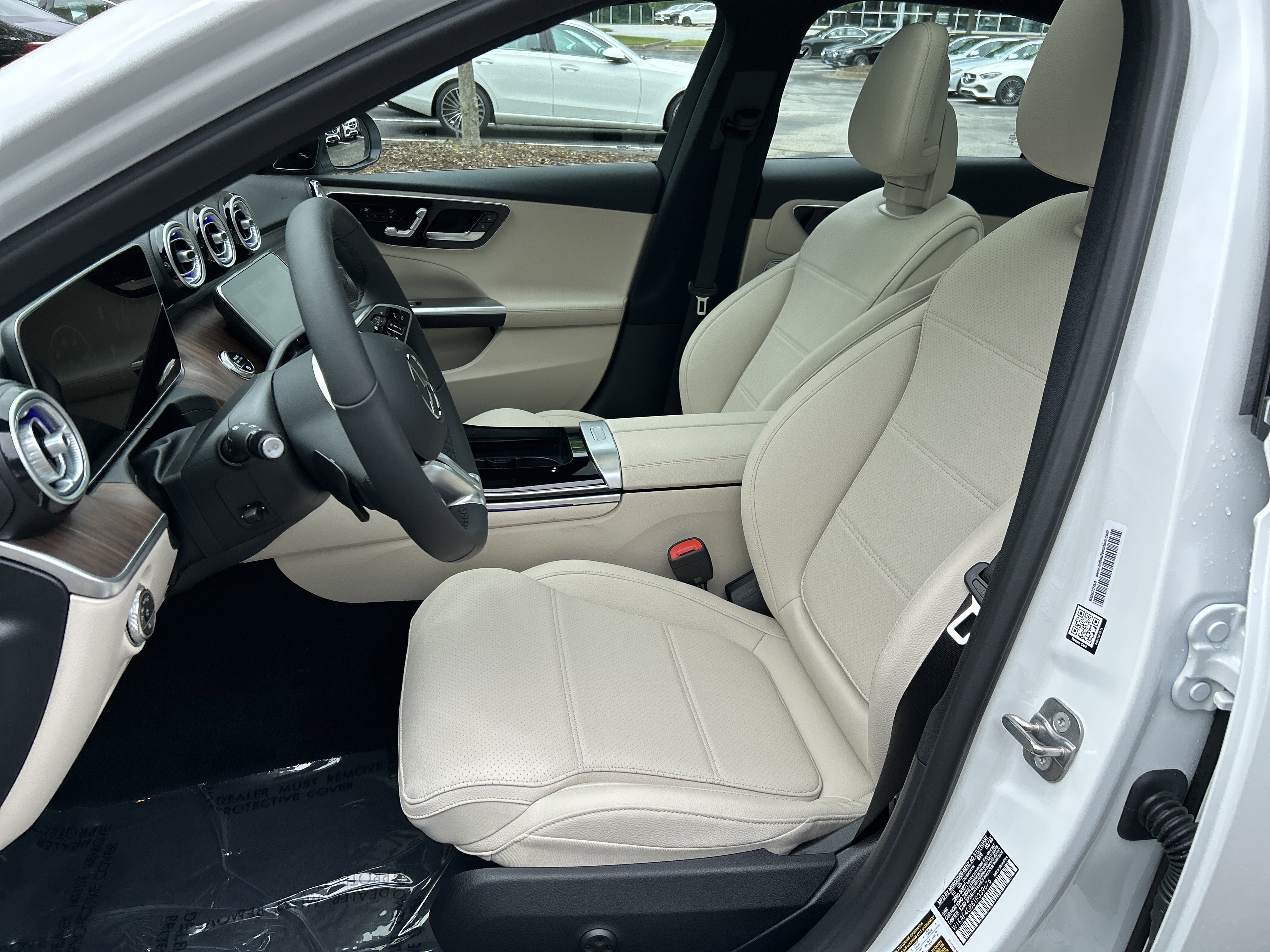 New 2026 MANUFAKTUR Moonlight White Metallic Mercedes-Benz C 300 Sedan image 21