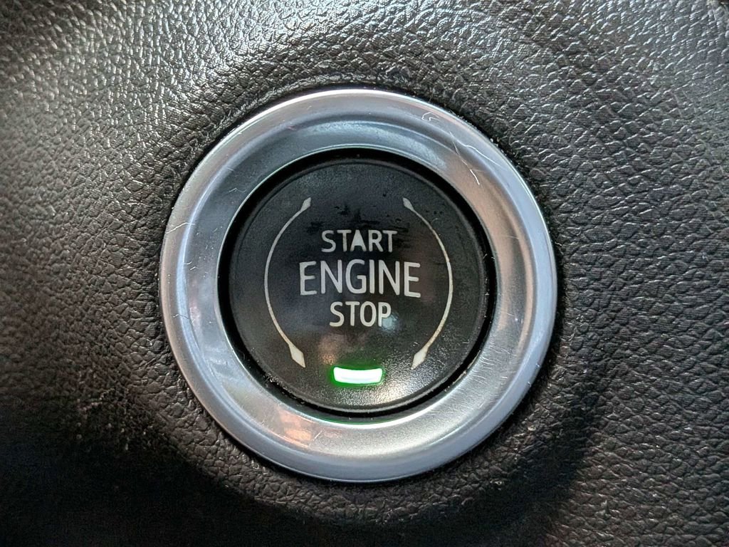 Used 2020 White Chevrolet RST image 28