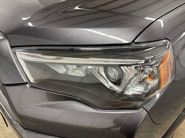 Certified Used 2023 MAGNETIC GRAY MET. Toyota  image 8