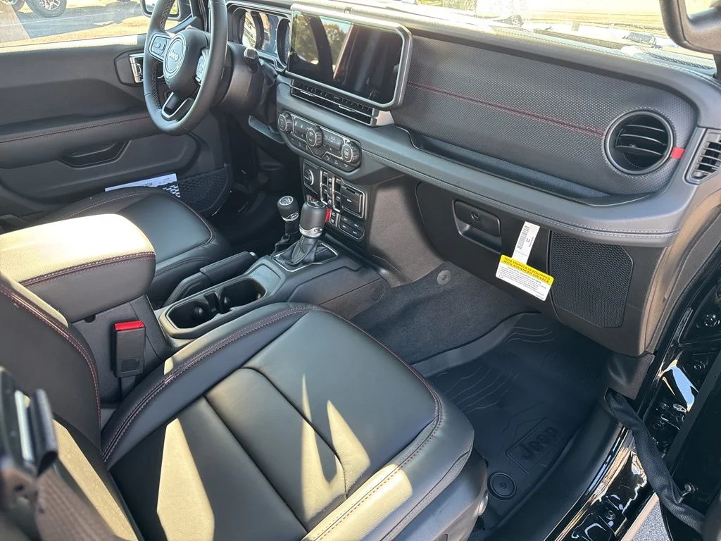 New 2026 Black Clear-Coat Exterior Paint Jeep Rubicon X image 26