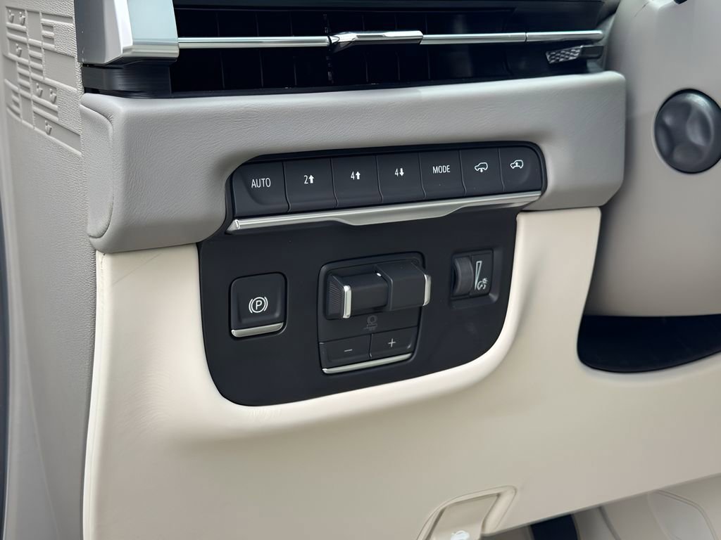 2026 Cadillac Escalade ESV Platinum Sport - Photo 13