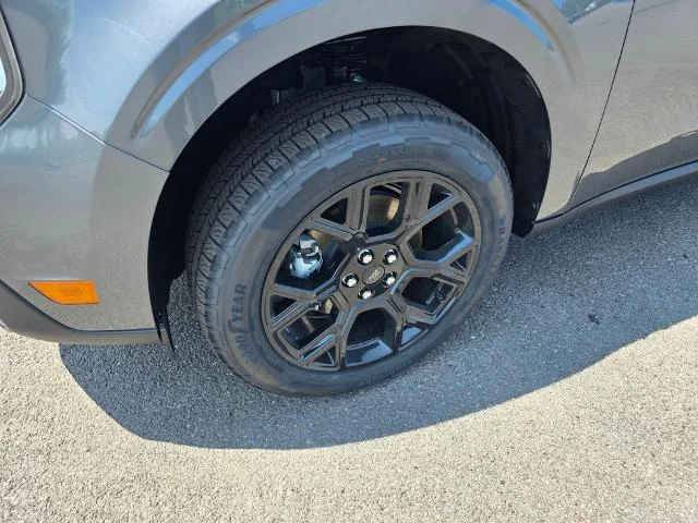 New 2026 Carbonized Gray Metallic Ford XLT image 37