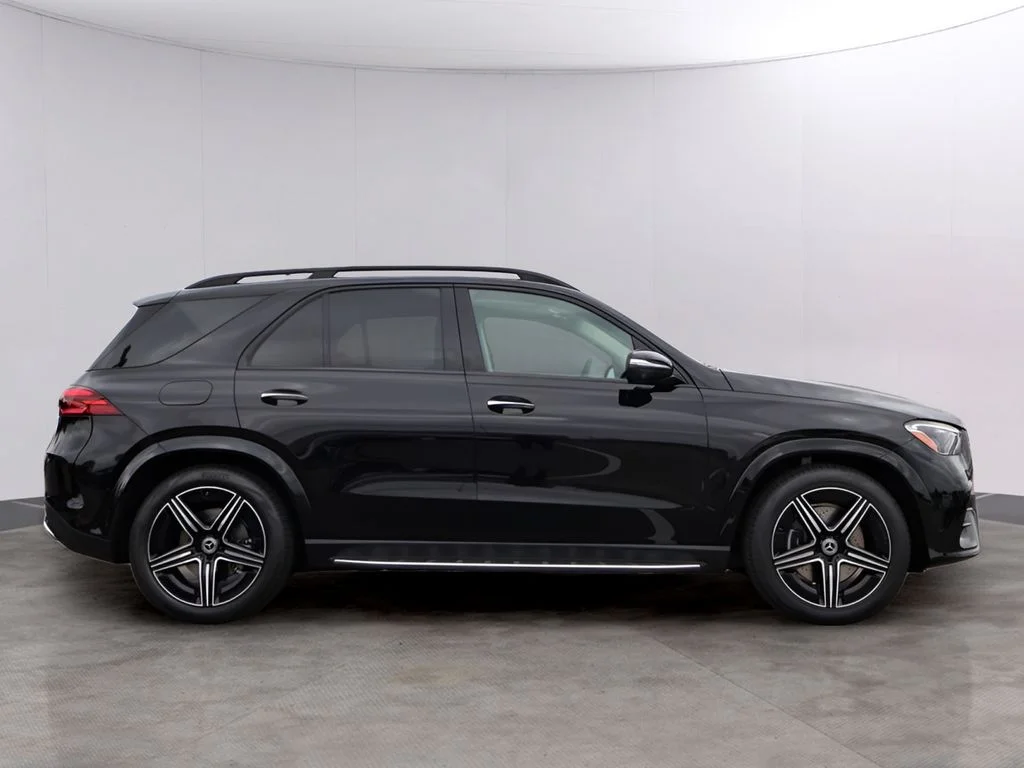 New 2026 Obsidian Black Metallic Mercedes-Benz GLE 450 image 4