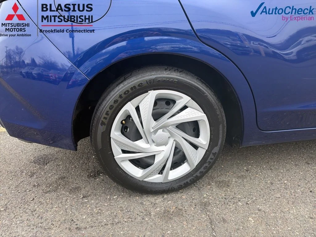 Used 2024 Blue Subaru Base image 14