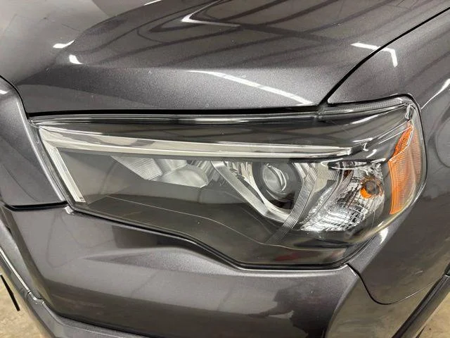 Used 2023 MAGNETIC GRAY MET. Toyota  image 8