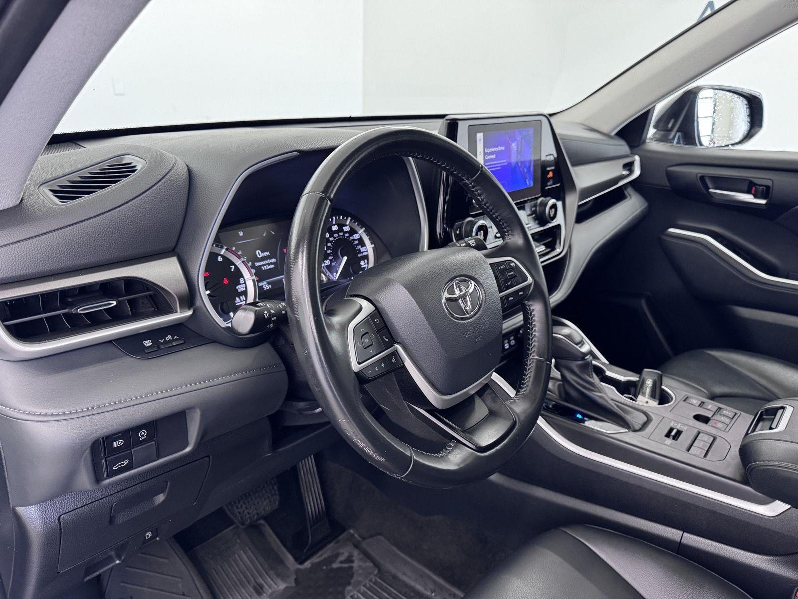 Used 2023 Blueprint Toyota XLE image 23