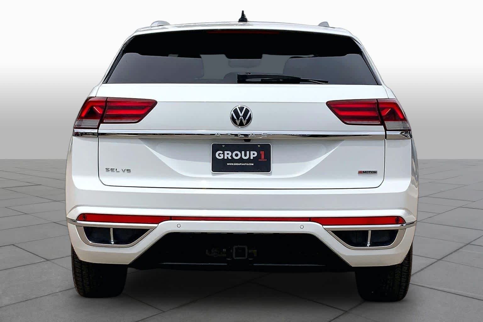 Used 2021 Pure White Volkswagen 3.6L V6 SEL Premium R-Line image 11