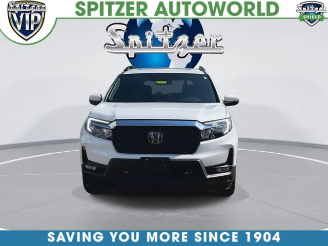 Certified Used 2024 White Honda EX-L image 3